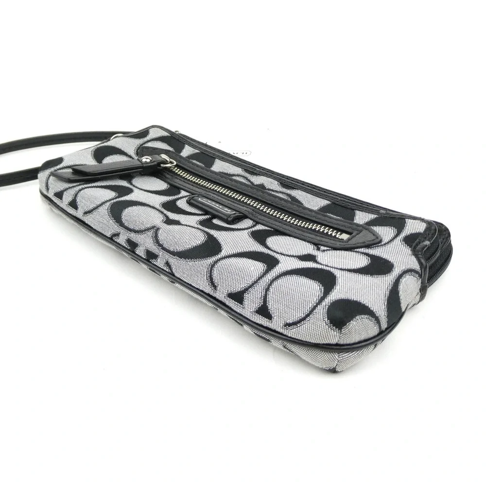 Coach Daisy Outline Signature Moonlight Metallic Double Zip Wristlet F49457